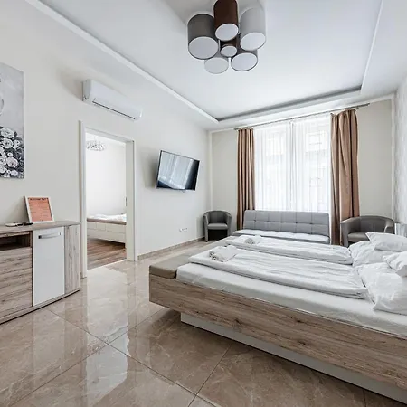 Marble Royal Suite & Studio- Near The City Park Budapest Exterior photo